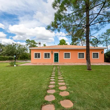 Do Pinhal By Interhome Pêra