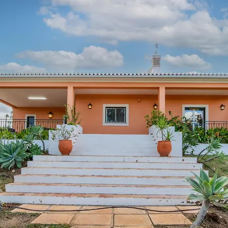 Do Pinhal By Interhome Pêra